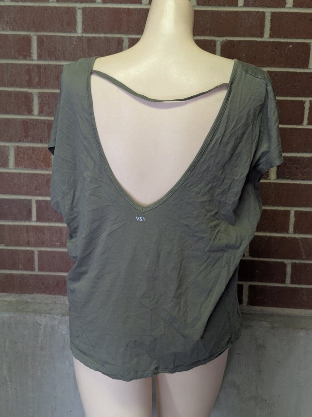 Victoria's Secret VSX Open Back Tee Olive Green Yoga Workout Top Women's XL